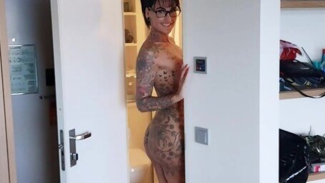 German big boobs escort tattoo milf shave pussy under shower